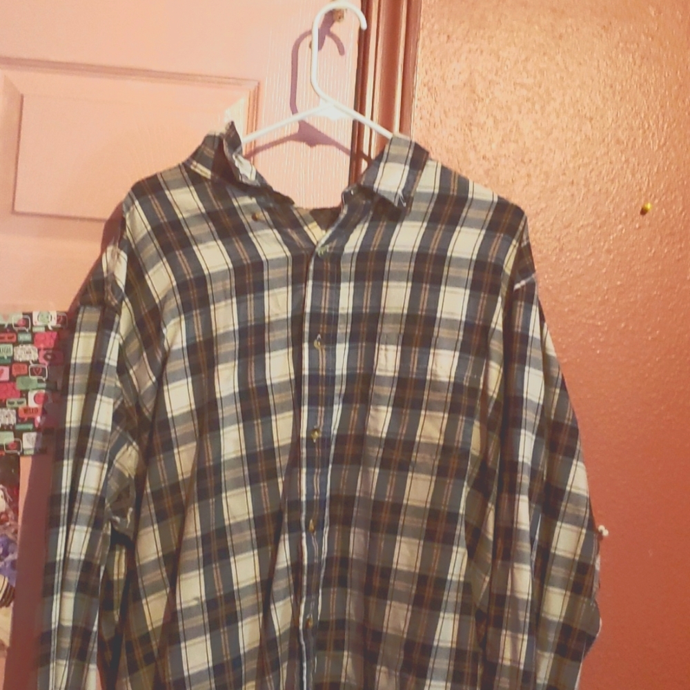Long Sleeve Plaid Shirt